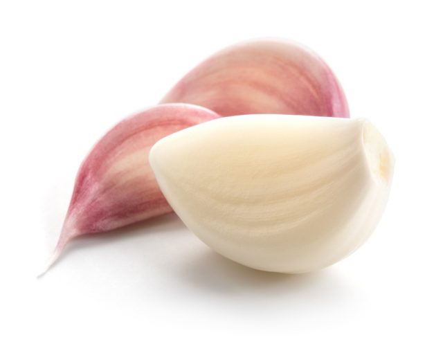 Garlic cloves