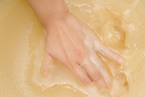 Peeling feet: Paraffin Wax